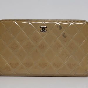 Chanel Over-sized Large Patent Leather Wallet Clutch